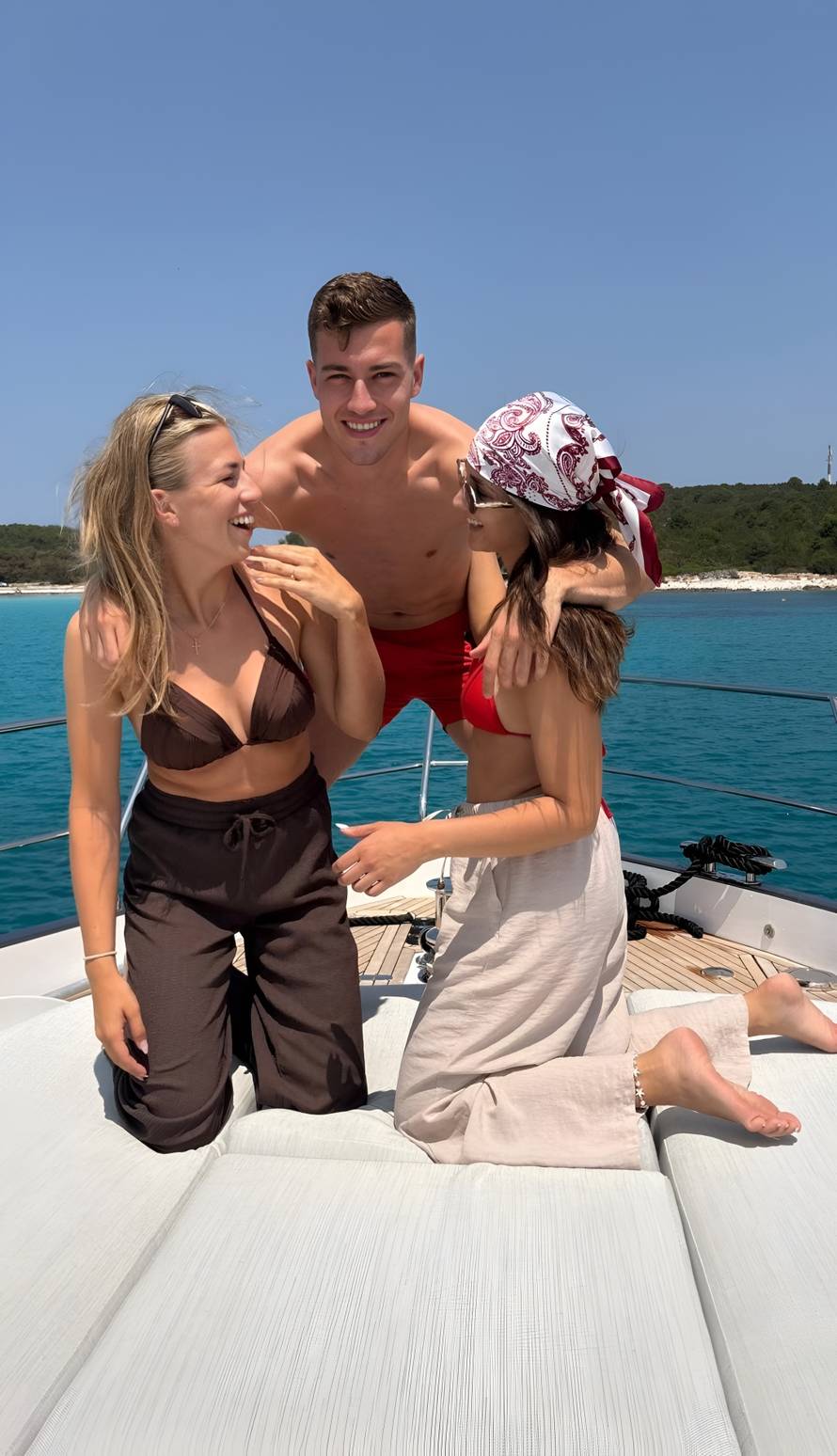 Luka Sučić otvoreno o sestrinoj svadbi, Daliću i optužbama zbog Thompsona: 'Najveći je pjevač'