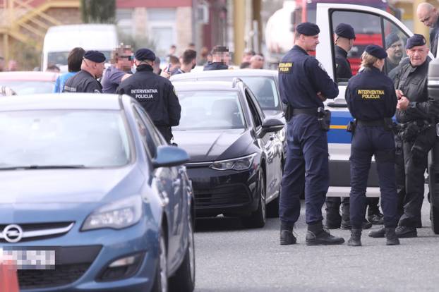 FOTO Boysi u konvoju auta stižu na Poljud. Dočekala ih policija