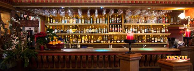 EKSKLUZIVNO Reporter 24sata i prve slike na mjestu gdje su se sukobili hajdukovci i zaštitari!