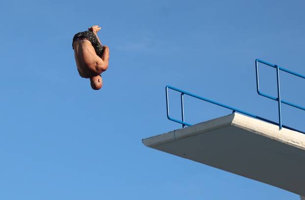 Split: Sportsko-humanitarno natjecanje "Najluđi skakač Hrvatske"