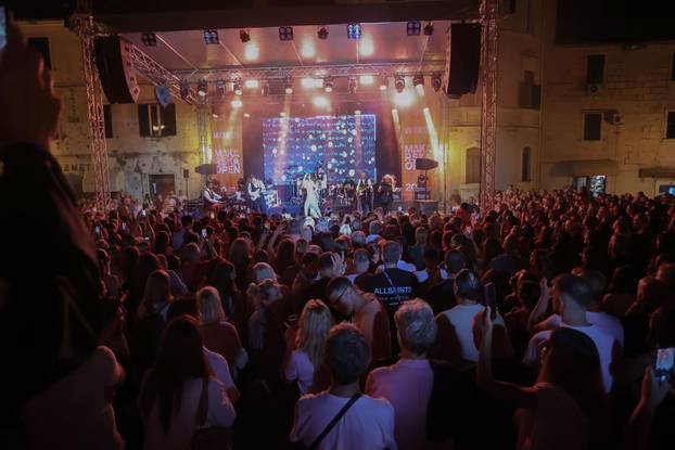 Makarska: Koncert Severine u sklopu WTA Open