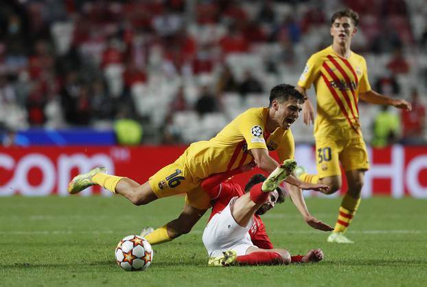 Champions League - Group E - Benfica v FC Barcelona