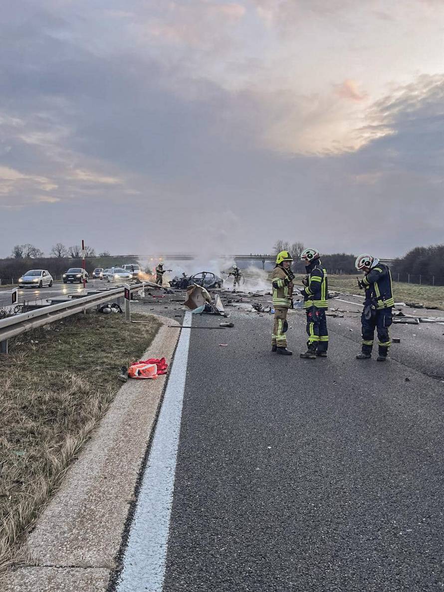 FOTO Vatrogasci objavili kako je izgledalo gašenje strave na A1
