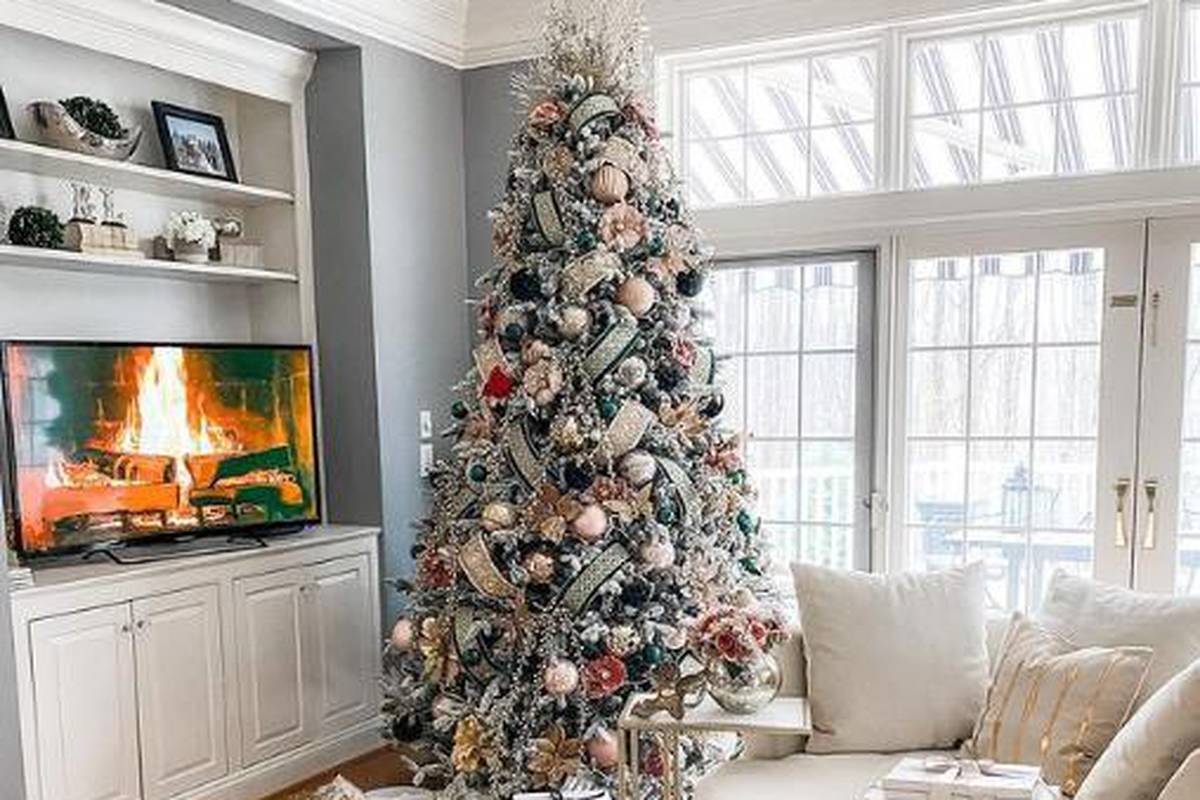 Ovih 8 koraka dovest će vaše božićno drvce do savršenstva