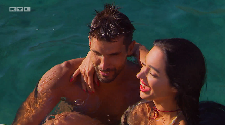 Miloš bio na romantičnom spoju s Laurom, a Barbari dao ružu...