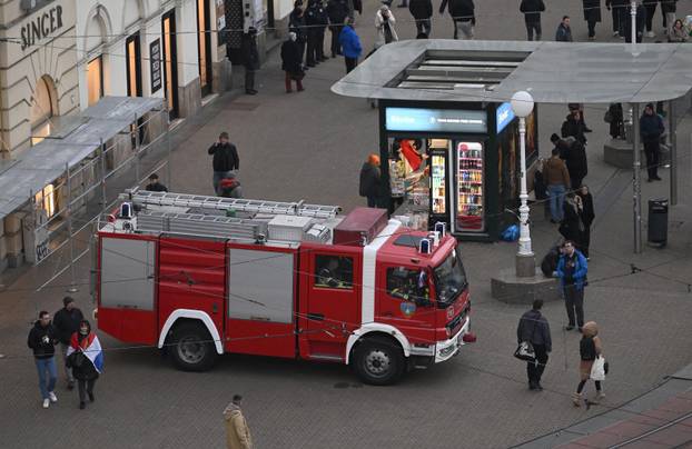 Zagreb: Doček brončanih rukometaša, pogled iz zraka 
