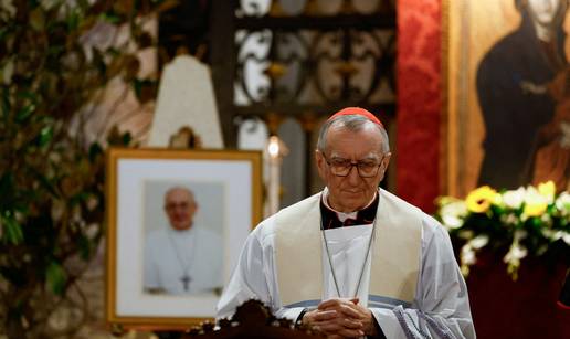 Kardinal koji želi biti novi papa: Izgubio milijune eura Vatikana