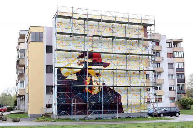 Karlovac: Na stambenoj zgradi dovršen je mural s likom Miroslava Krleže