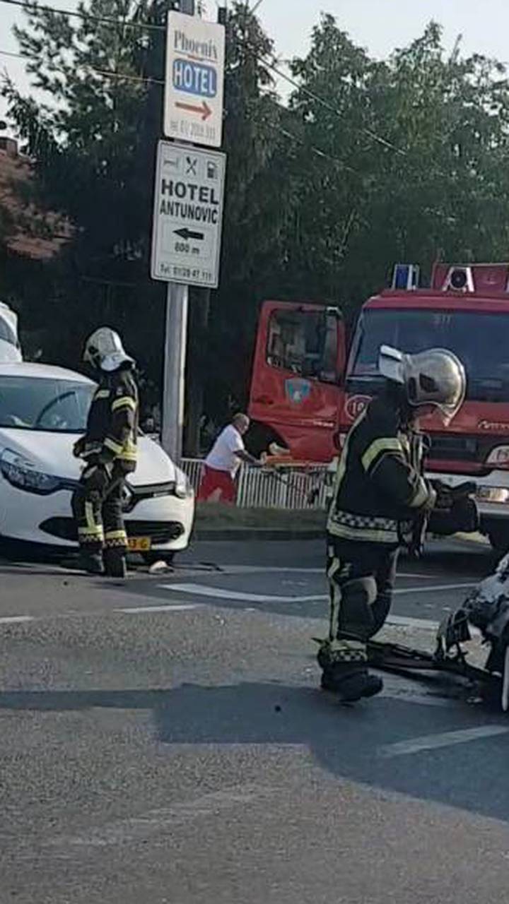 Nesreća u Sesvetama: Dvoje je ozlijeđeno, stvorila se i kolona