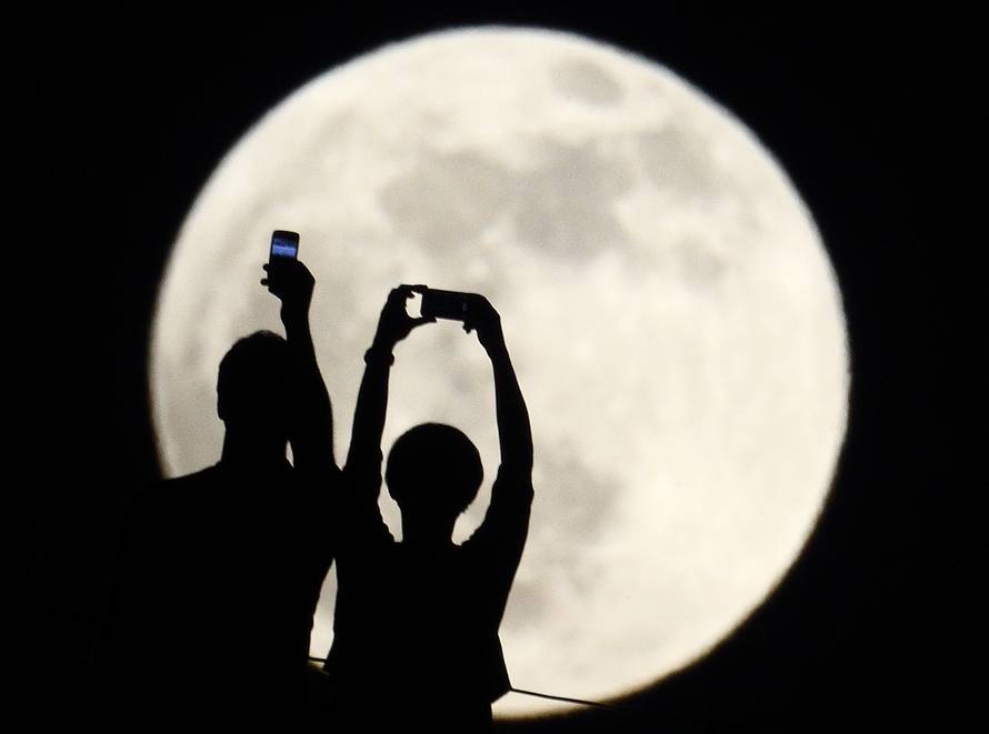 Kinezi krenuli na tamnu stranu Mjeseca, a ponijeli su i krumpir