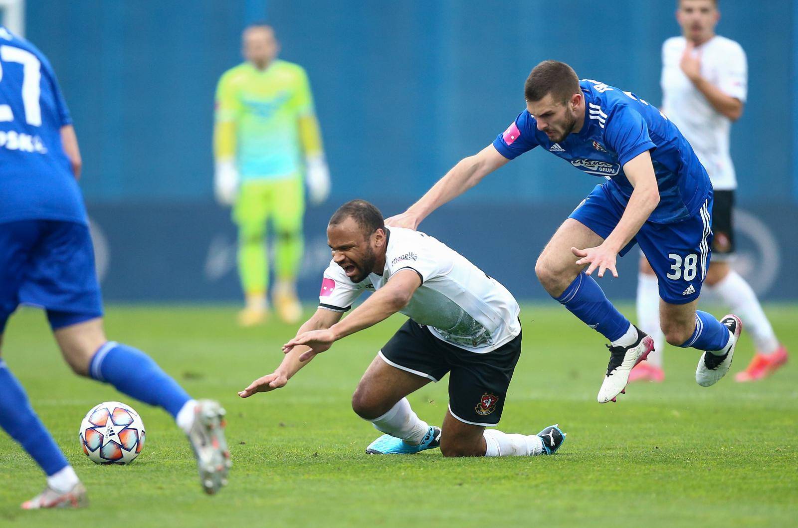 Gorica je pala s igračem manje: Jakićev gol uništio je goste, Dinamo u finalu Kupa na Istru!