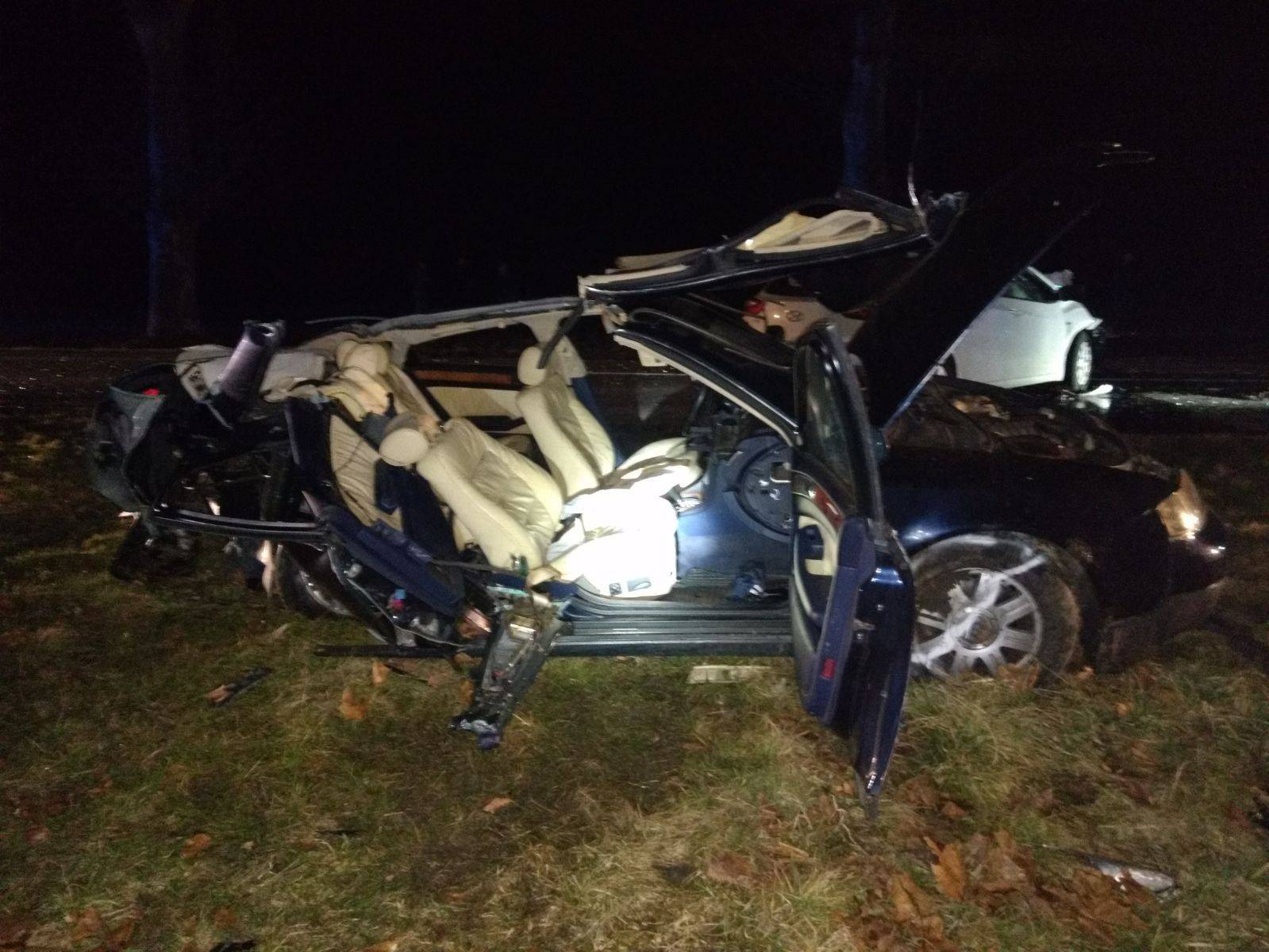 Horor u Čepinu: Dvoje teško ozlijeđenih, auto je smrskan...