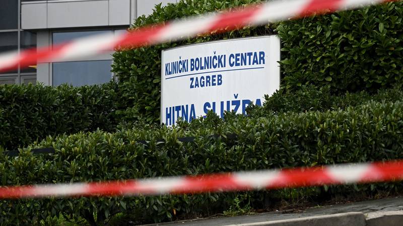 Nevrijeme oštetilo nadstrešnicu na Rebru: 'Radimo bez prekida'