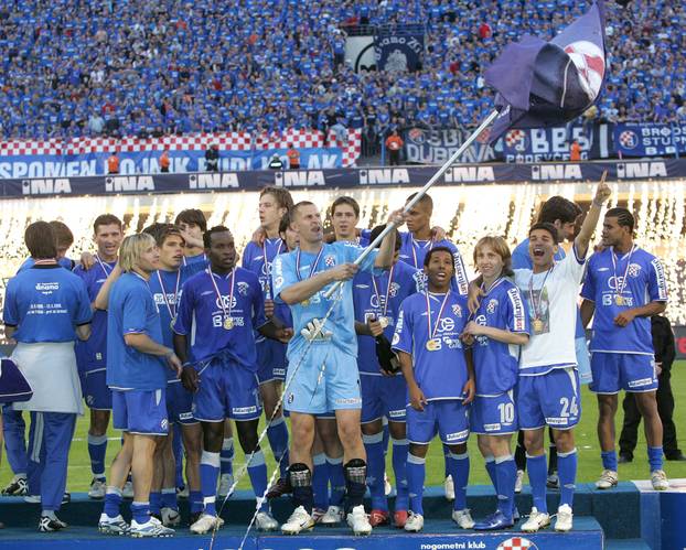 ARHIVA - Zagreb: Dinamo naslov prvaka Hrvatske 2006. proslavio pobjedom nad Hajdukom 1:0