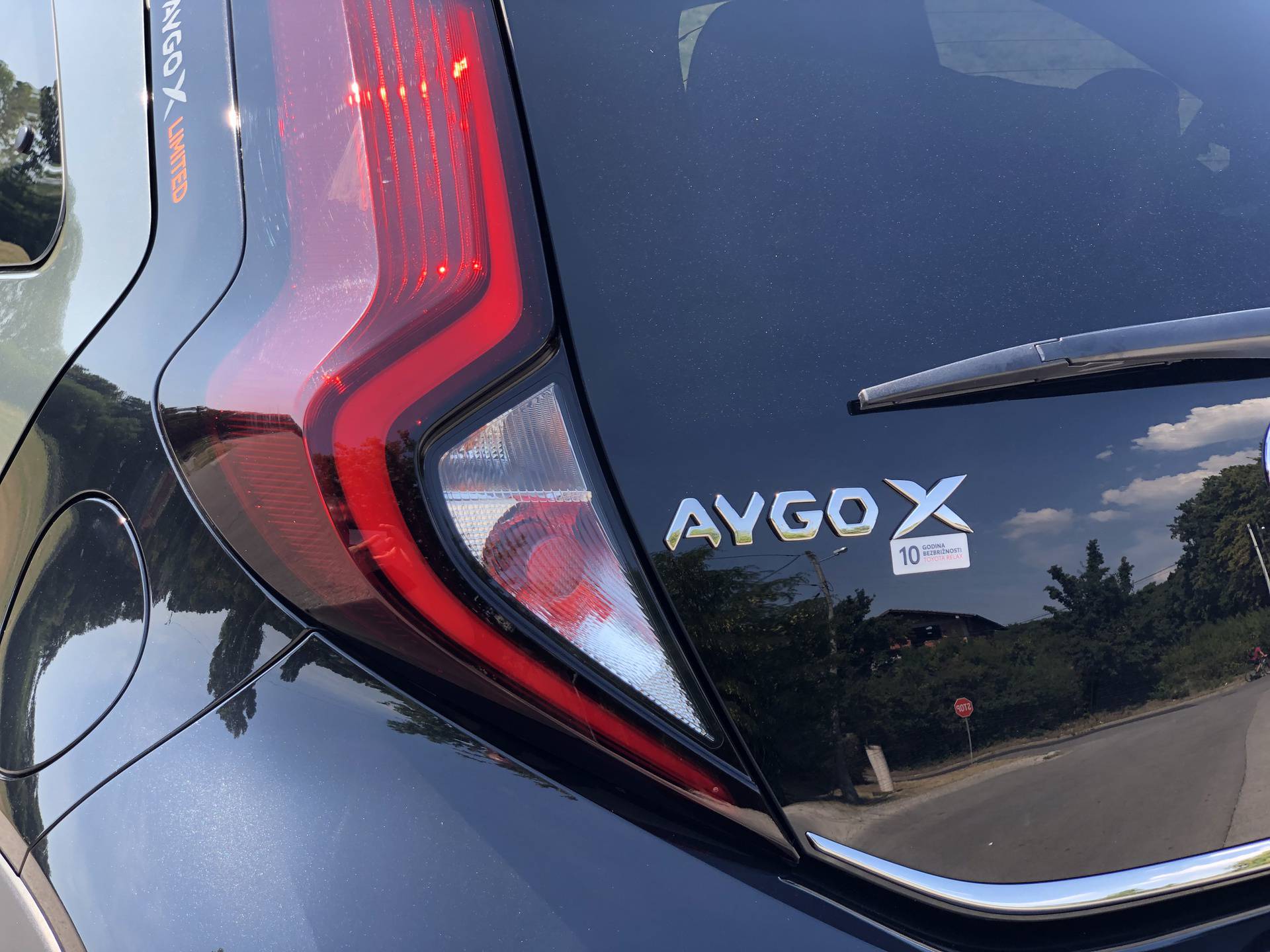 Toyota Aygo X: Zahvalan i vrlo jednostavan mali gradski auto koji je crossover samo izgledom