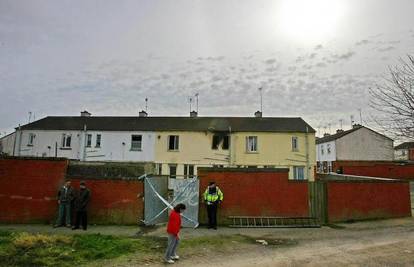 Irska: Izgorjela je kuća, u požaru poginula tri brata