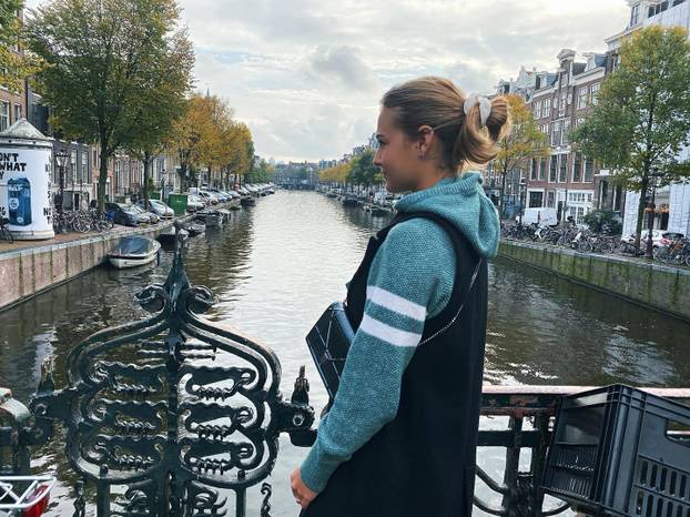 FOTO Teniska zvijezda uhodi poznatu Ruskinju! 'Stalno se javlja i zove me na spoj...'