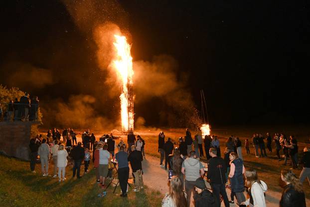 Popovec Kalnički: Paljenje najveće vuzmice u potkalničkim mjestima