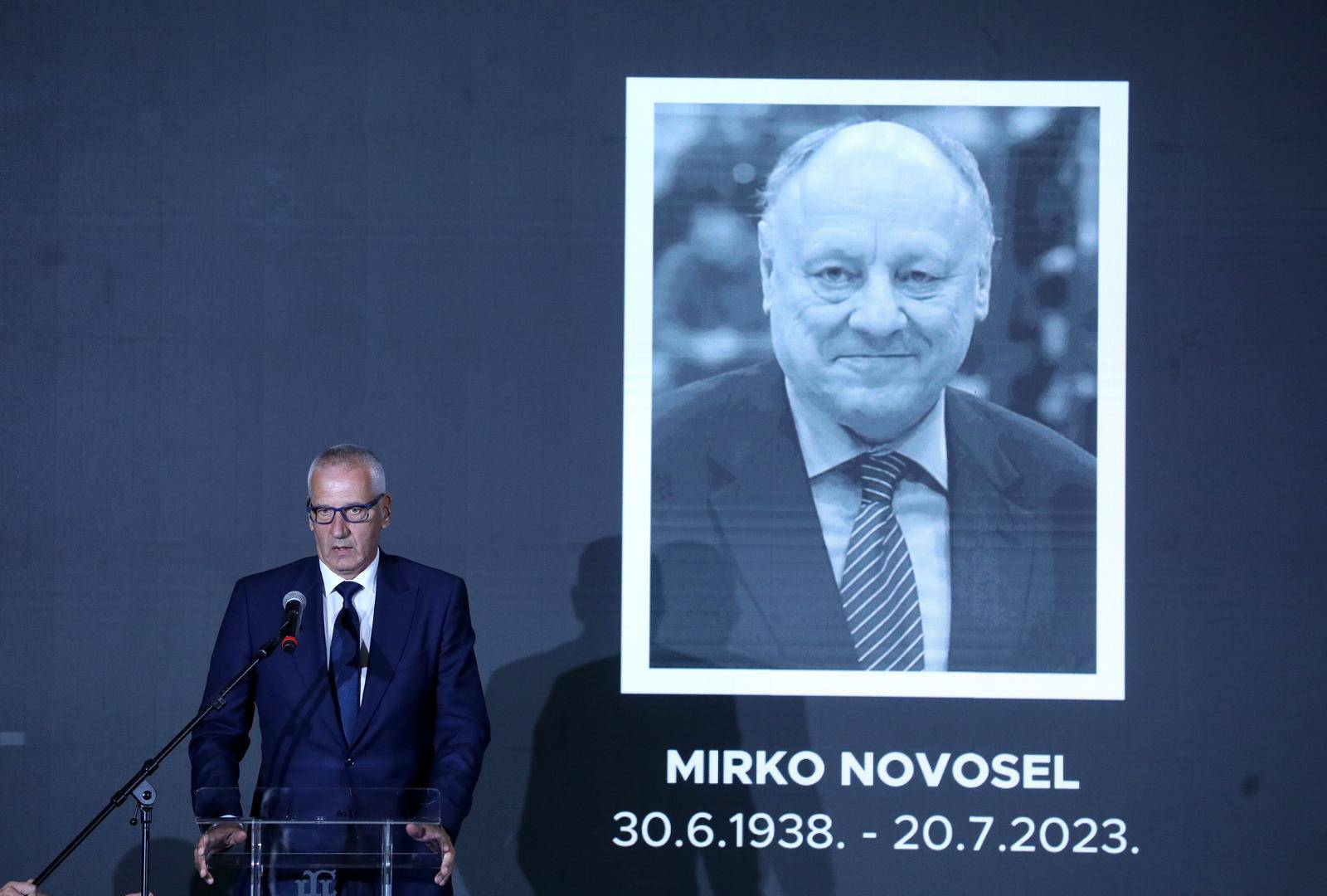 Zagreb: Održana komemoracija za Mirka Novosela u hotelu Esplanade