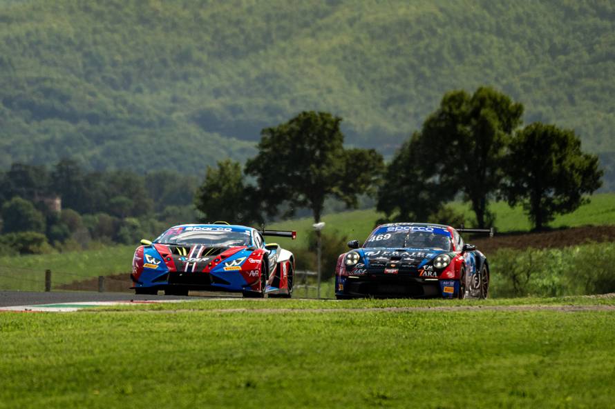 Posjetili smo kultni Mugello: Hrvat Sandro u limenoj jurilici od 640 'konja' pomeo Ferrari