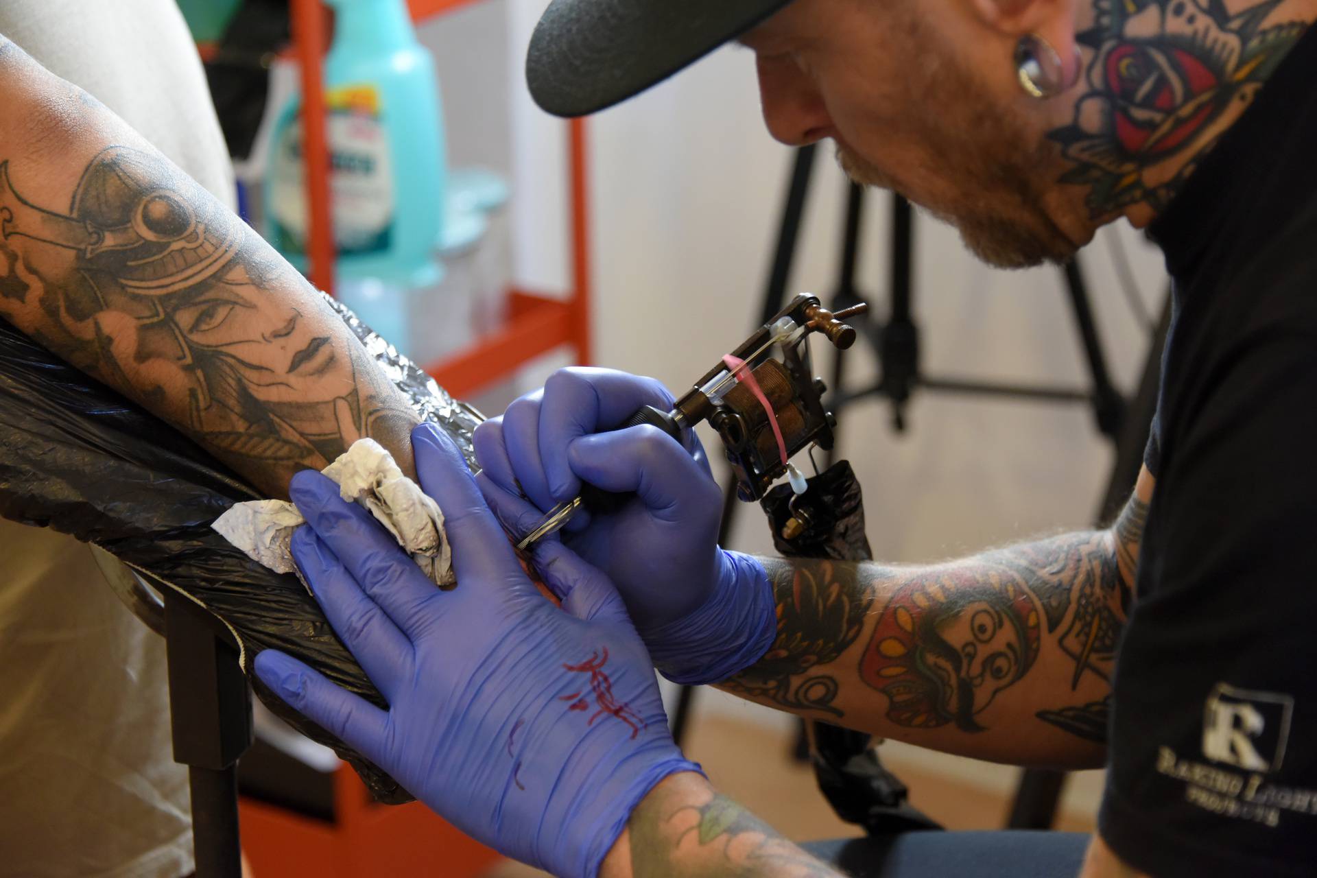 Humanitarno tetoviranje u Puli