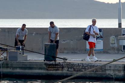 FOTO Dani Olmo stigao u Zadar: S curom uživa na luksuznoj jahti