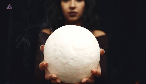 FOTO Okultizam kroz stoljeća: Mračni rituali, tajne seanse, prizivanje mrtvih i nacizam...