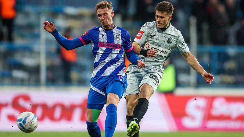 UŽIVO Lokomotiva - Istra 0-0: Počela utakmica na Maksimiru! 21 images 2025 17 pxl 011224 124952236