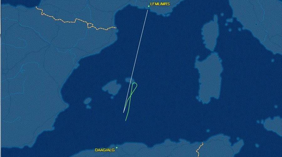 Avion nestao s radara sigurno sletio na aerodrom u Alžiru