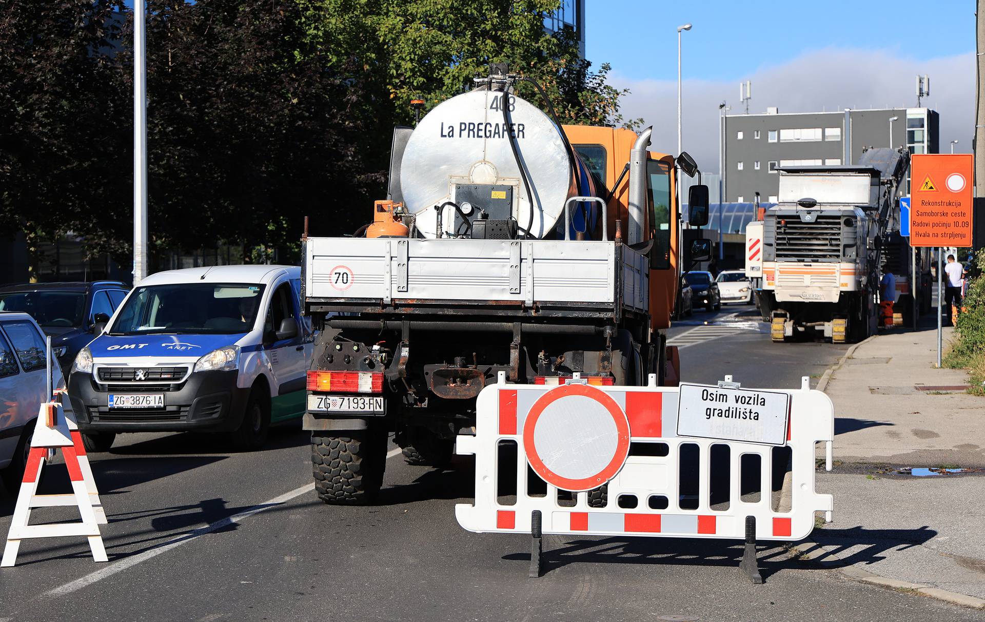 Zagreb: Zbog radova zatvoren dio Samoborske ceste