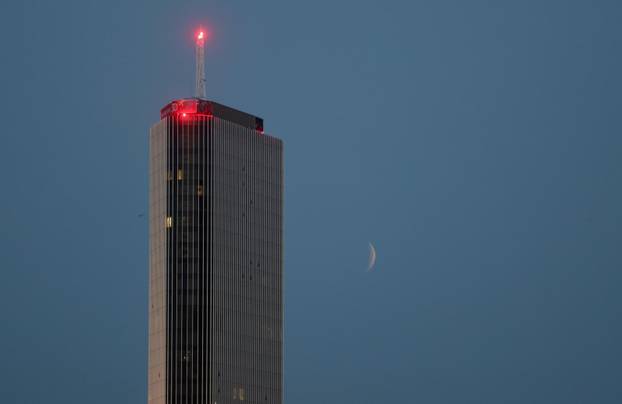 Djelomična pomrčina Mjeseca u Splitu