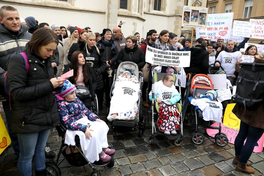 I Kolibrići su uz Sjenu: 'Ministar ne zna, kao što znamo mi, što znači imati dijete s teškoćama'