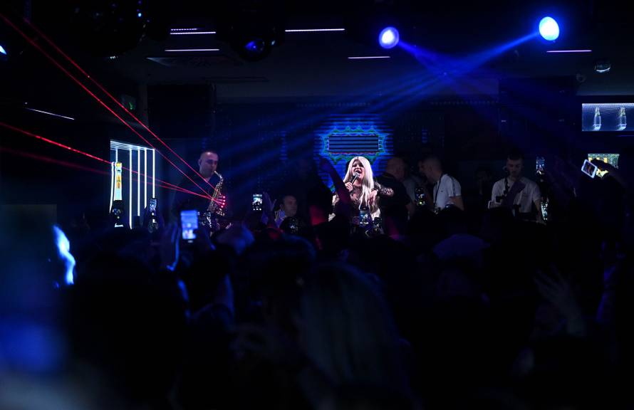 Zagreb: Dara Bubamara održala koncert u klubu Roko