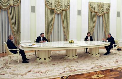 Vladimir Putin se nada rješenju krize oko Ukrajine, a Orban misli da je moguć sporazum...