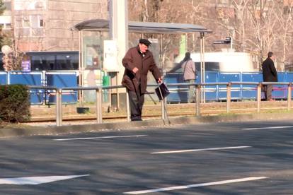 Šokantne snimke: Zagrepčani svakodnevno riskiraju život