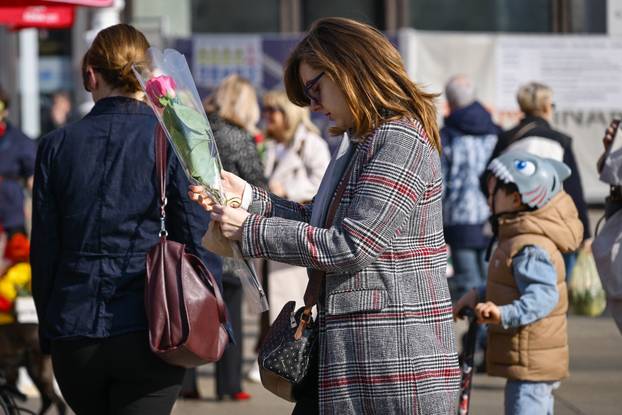 Zagreb: Velika ponuda i potražnja cvijeća za Dan žena