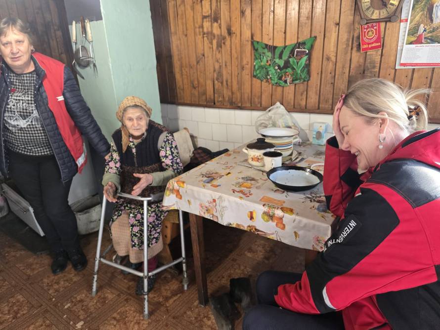 Svi su tražili baku Milku (90), a ona mirno gledala inauguraciju: 'Kolinda mi se nije baš svidjela'