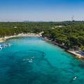 Kad je priroda dio odmora: pri&ccaron;a o Pine Beachu u Pako&scaron;tanima