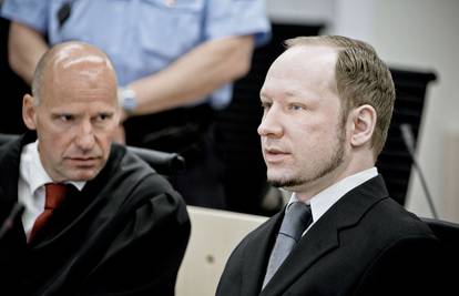 Breivikov odvjetnik: Pokvarili su mi kočnice, htjeli su me ubiti 