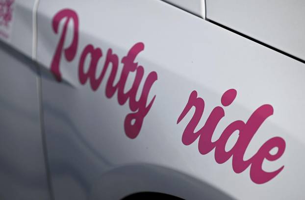 Zagreb: Barbie taxi