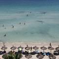 Španjolska policija upozorava na zdravstvene rizike zbog 'uličnih' koktela s plaža