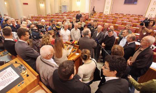 Lekin apel nitko nije doživio: U Saboru samo osam zastupnika 