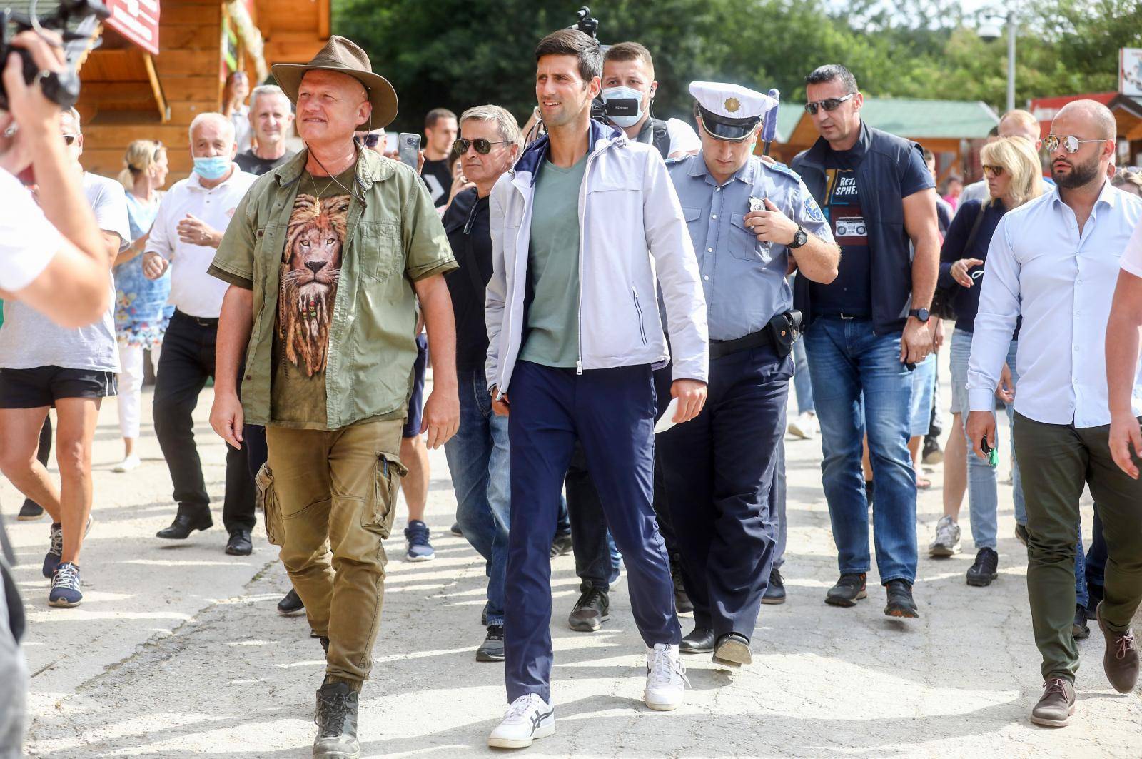 Novak Đoković posjetio Bosnske piramide te nakon toga otišao na ručak