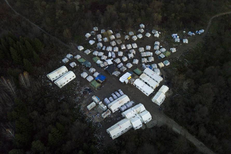 Noć u paklu Vučjaka: Mlate nas i pucaju, bojimo se crne policije