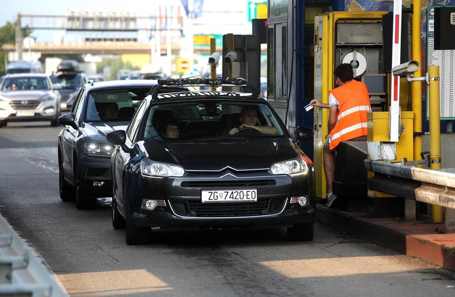 Zagreb: PojaÄan promet na Naplatnoj postaji LuÄko