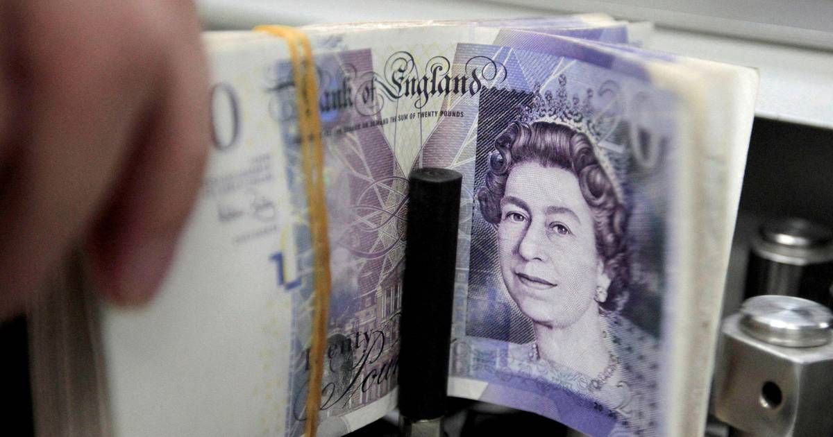 The British Faced Debt Repayment Issues Before Christmas