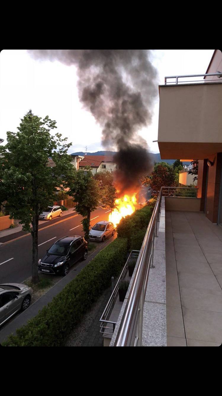 U Zagrebu je eksplodirao auto: 'Užas, mislili smo da je potres'