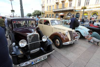 Dašak povijesti usred Rijeke: Tradicionalni susret oldtimera