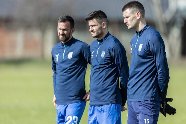 Osijek: Nogometaši NK Osijek odradili trening na stadionu Gradski vrt