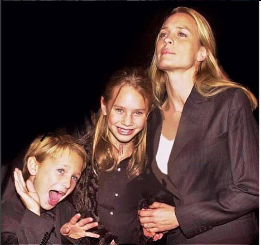 Sin Seana Penna uhićen: Imao je marihuanu, gljive i tablete